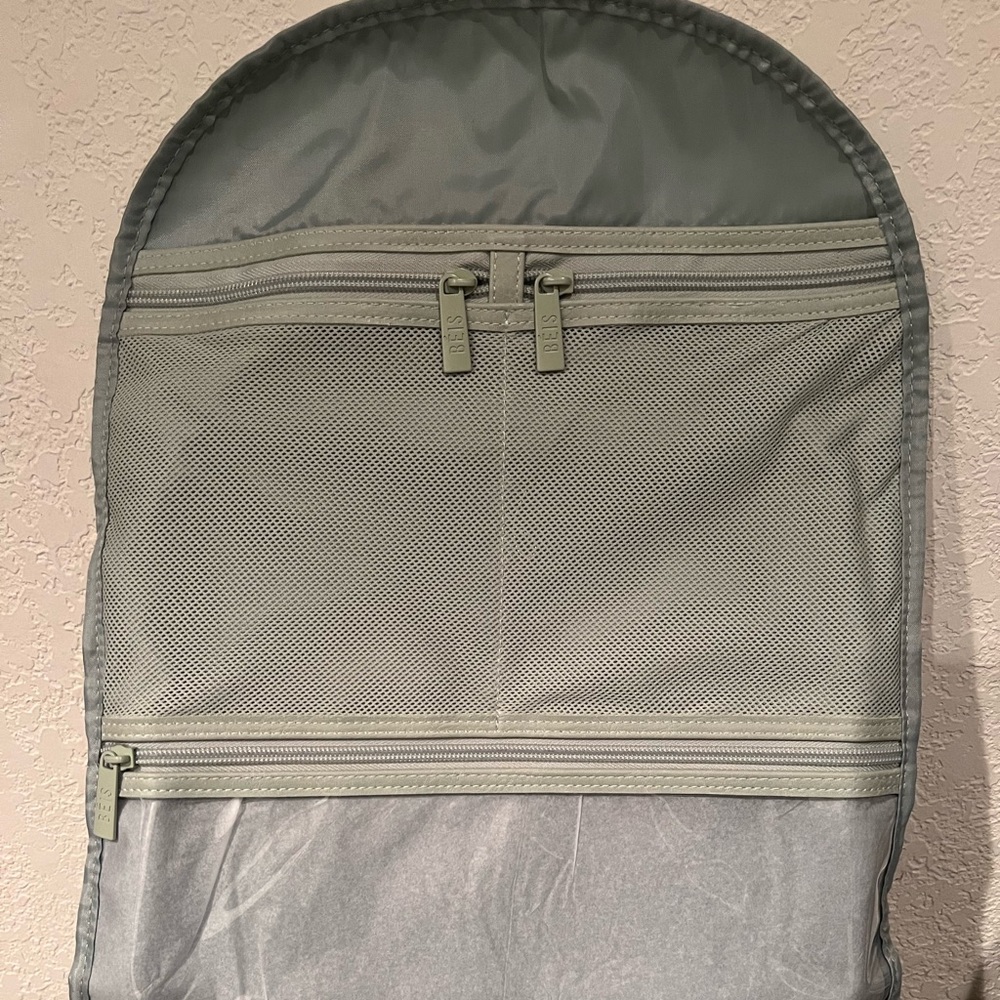 BEIS woman’s backpack NWT